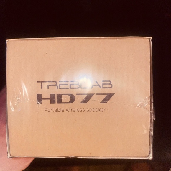 Black Portable Speaker with Cylindrical Design - Picture 3 of 5